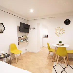 Proche De L'arc Triomphe -2p Apartamento París